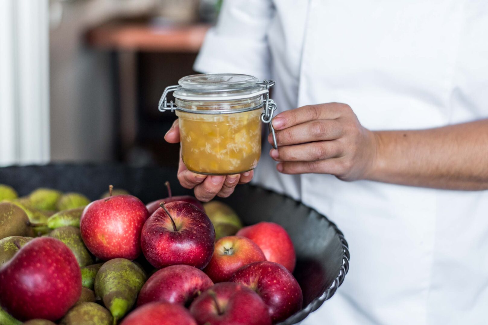 Egen marmelad från övermogen frukt